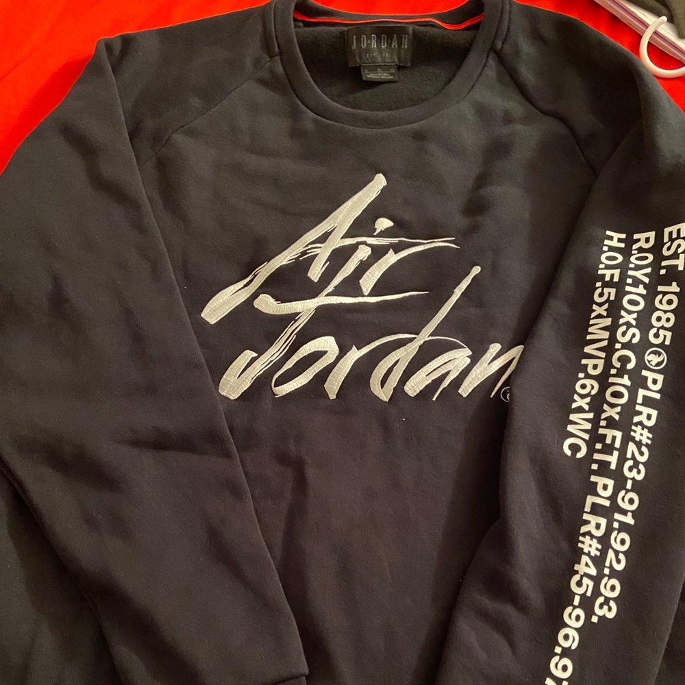 NWT air Jordan’s sweatshirt